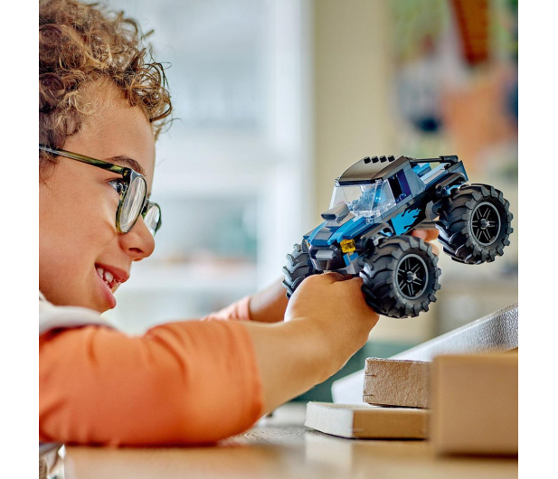 LEGO City 60402 Niebieski monster truck - 1202677 - zdjęcie 11